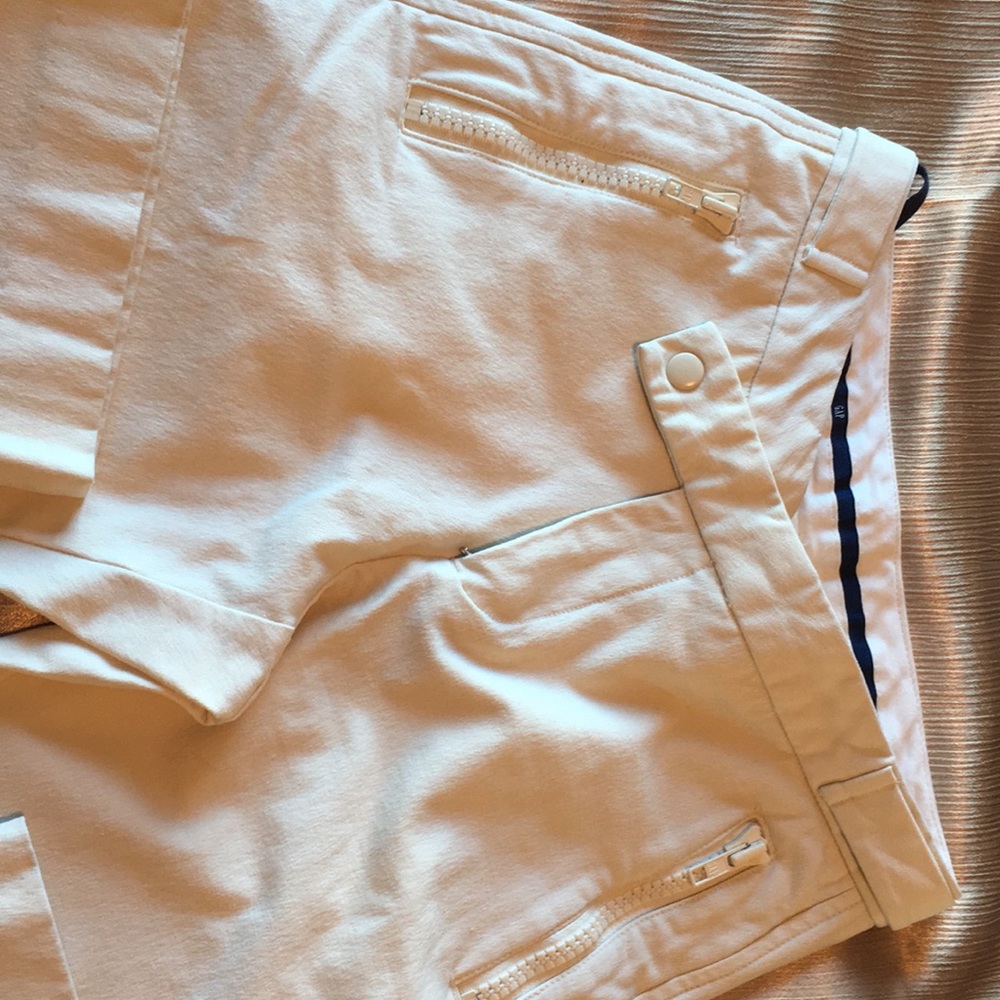 Pants - Picture 3 of 4